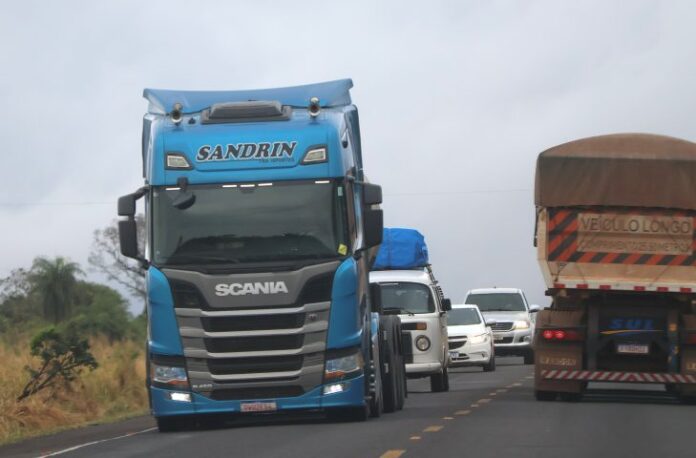 Contran estende prazo para realização de exame toxicológico de condutores Contran estende prazo para realização de exame toxicológico de condutores com categoria C, D e E