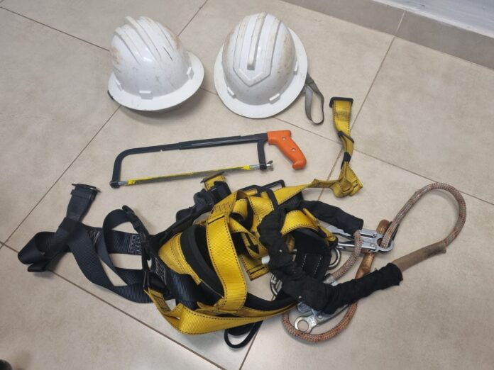 Dupla é presa em flagrante ao tentar furtar cabos de Dupla é presa em flagrante ao tentar furtar cabos de energia em Campo Grande