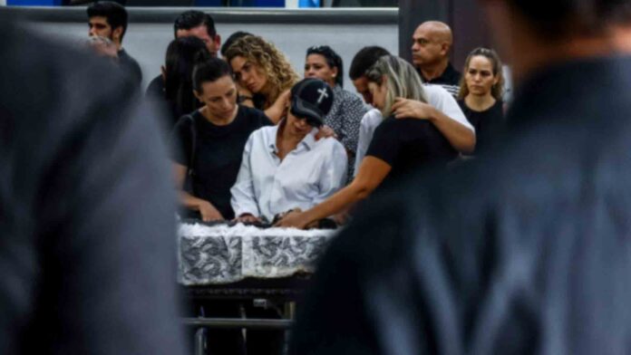 João Carreiro tinha uma válvula no coração e faria troca João Carreiro tinha uma válvula no coração e faria troca de implante