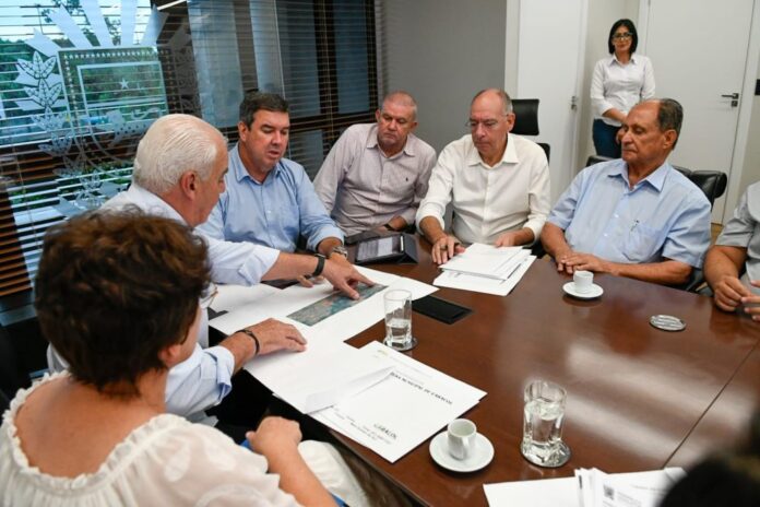 Caracol vai ganhar novos investimentos em drenagem, asfalto e recapeamento Caracol vai ganhar novos investimentos em drenagem, asfalto e recapeamento de vias urbanas