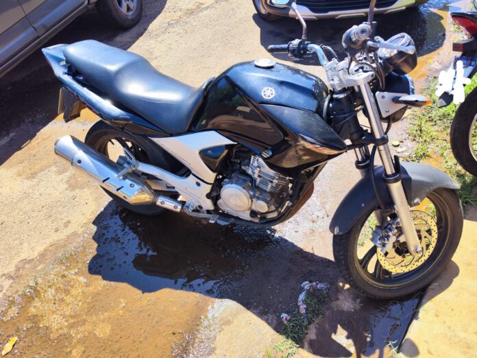 Polícia Civil apreende motocicleta adulterada e autua o receptador Polícia Civil apreende motocicleta adulterada e autua o receptador