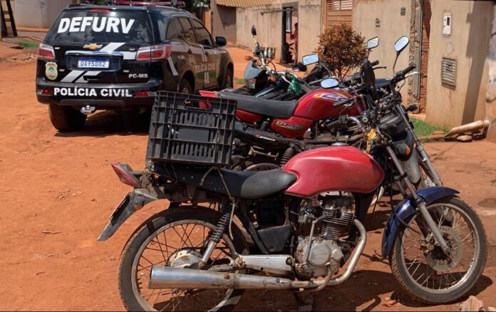 Polícia Civil apreende motocicleta com sinais identificadores adulterados em Campo Grande