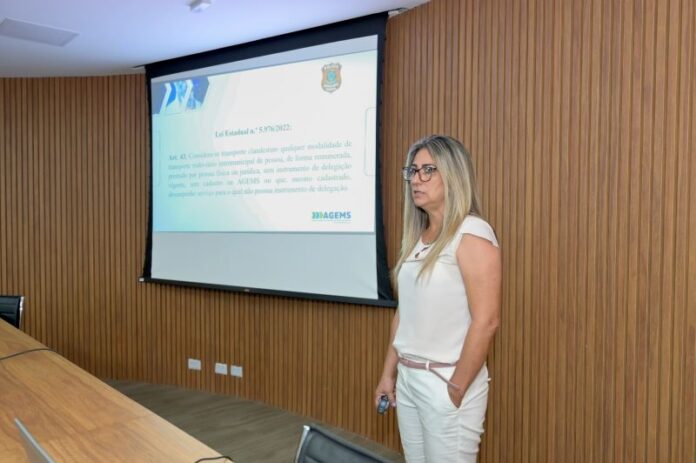 Aline traz a expertise da segurança pública para fortalecer na Aline traz a expertise da segurança pública para fortalecer na AGEMS a garantia do transporte legalizado