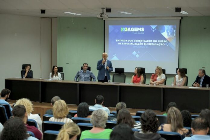 Contratos internos de gestão da AGEMS reafirmam compromisso com planejamento Contratos internos de gestão da AGEMS reafirmam compromisso com planejamento responsável e resultados