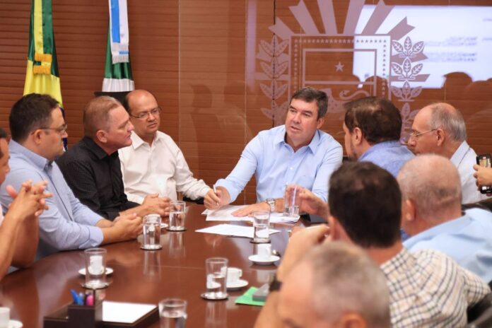 Desenvolvimento de Bandeirantes conta com apoio do Governo de MS Desenvolvimento de Bandeirantes conta com apoio do Governo de MS em obras de infraestrutura
