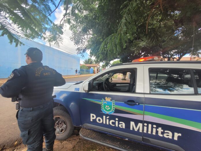 Escolas de MS têm mais presença policial que auxílio de Escolas de MS têm mais presença policial que auxílio de psicólogos