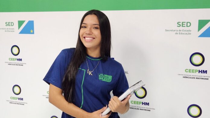 Escolas estaduais oferecem educação profissional, formam profissionais e abrem caminhos para a faculdade