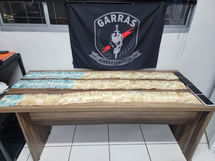 Polícia Civil do Mato Grosso do Sul Deflagra 4ª fase Polícia Civil do Mato Grosso do Sul Deflagra 4ª fase da operação “Bypass” e cumpre mandados de busca, apreensão e de prisão em São Paulo
