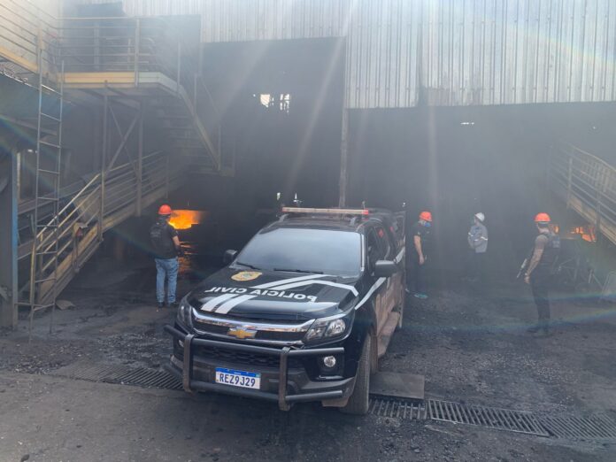 Polícia Civil incinera 105kg de drogas em Ladário Polícia Civil incinera 105kg de drogas em Ladário
