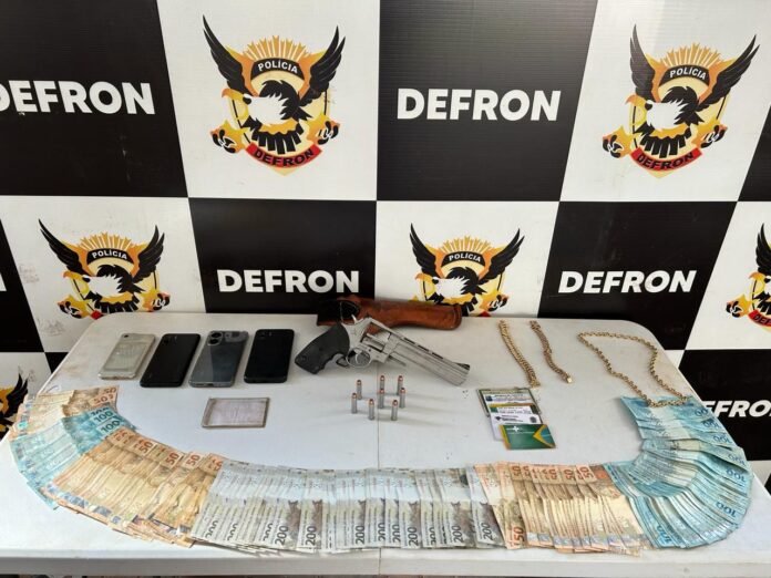 Polícia Civil prende dois homens por uso de documento falso, receptação e adulteração de veículo em Ponta Porã