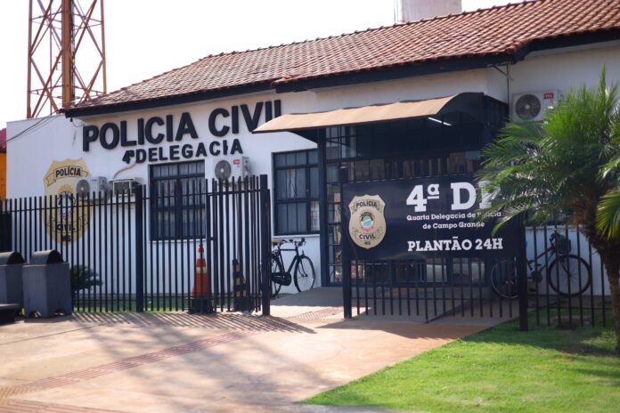 Polícia Civil recaptura foragido da justiça em Campo Grande Polícia Civil recaptura foragido da justiça em Campo Grande