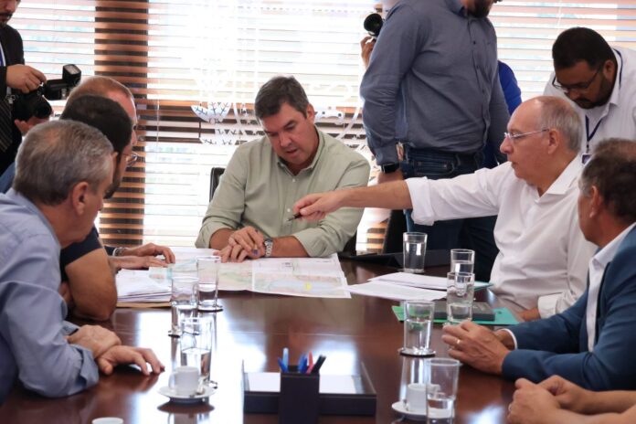 Terenos vai ganhar reforma no ginásio municipal, asfalto em bairros e nova estrada