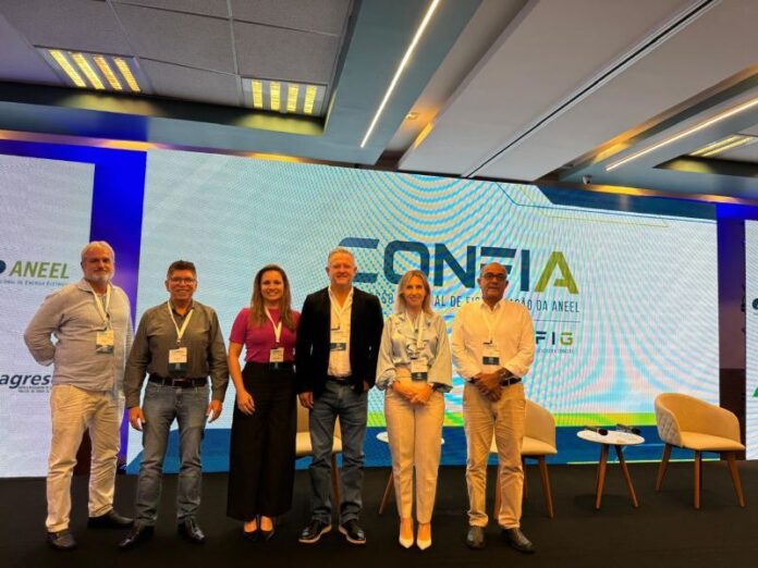 AGEMS integra discussão nacional sobre energia elétrica em congresso de fiscalização da Aneel