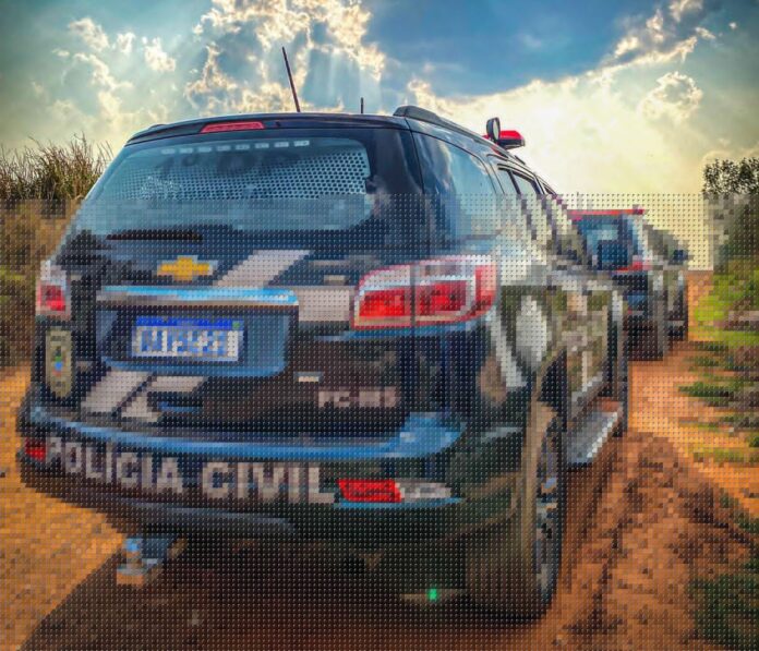 Adolescente é apreendido pela Polícia Civil em Naviraí por roubo Adolescente é apreendido pela Polícia Civil em Naviraí por roubo de veículo