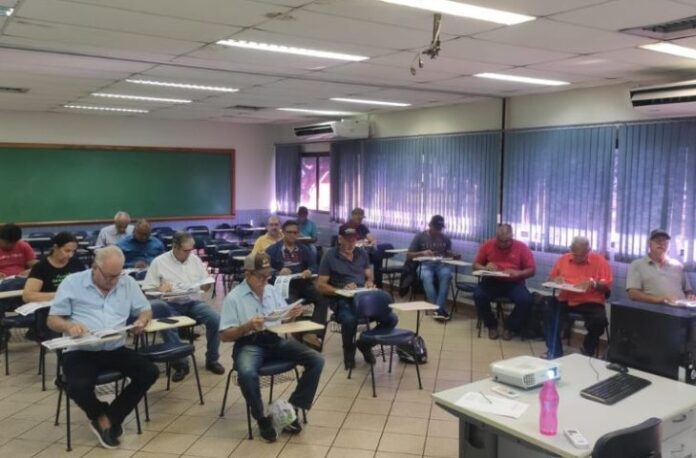 Detran-MS: curso especial para condutores infratores ultrapassa 90% de aprovação Detran-MS: curso especial para condutores infratores ultrapassa 90% de aprovação