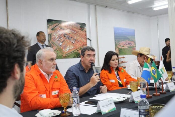 Expectativa: Governador, ministra e presidente da Petrobras visitam UFN3 em Expectativa: Governador, ministra e presidente da Petrobras visitam UFN3 em MS