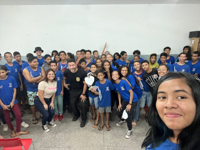 Polícia Civil realiza palestra educativa sobre bullying e cyberbullying em Polícia Civil realiza palestra educativa sobre bullying e cyberbullying em Ladário