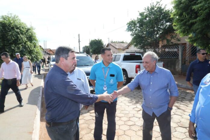 Sinalização viária e travessia elevada em áreas escolares integram pacote Sinalização viária e travessia elevada em áreas escolares integram pacote de investimentos em Nioaque