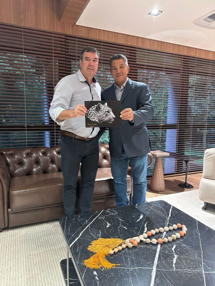 Turismo sustentável: empresários que vão investir no Pantanal convidam Riedel Turismo sustentável: empresários que vão investir no Pantanal convidam Riedel para conhecer safári na África