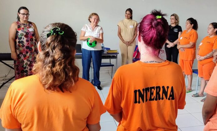 ‘Um Campo Grande de Mulheres Leitoras’: projeto da Agepen leva literatura e esperança a detentas