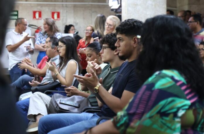 Feirão da Empregabilidade disponibiliza 122 empregos na manhã de terça-feira Feirão da Empregabilidade disponibiliza 122 empregos na manhã de terça-feira