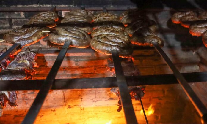 Festa da Linguiça de Maracaju fortalece cultura regional e beneficia Festa da Linguiça de Maracaju fortalece cultura regional e beneficia a população