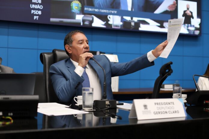 Gerson defende união para socorrer desabrigados gaúchos e alerta para Gerson defende união para socorrer desabrigados gaúchos e alerta para risco de golpes