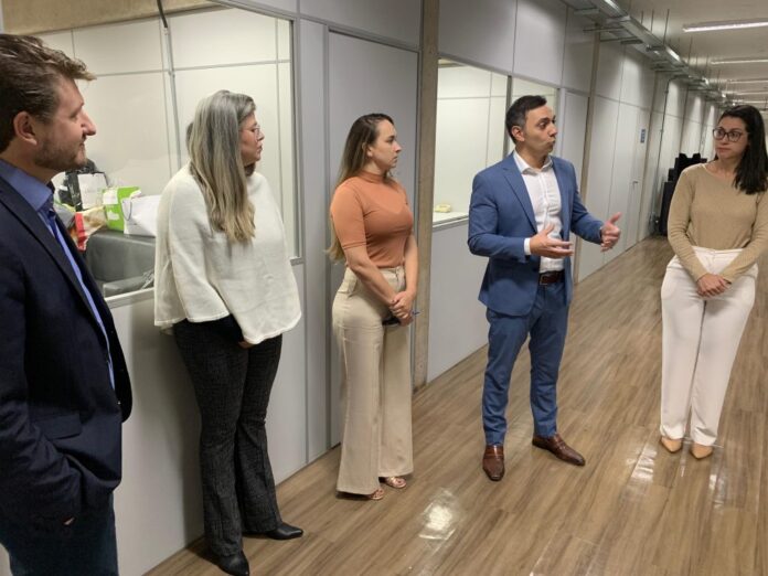 Governo do Estado faz lotação de aprovados em processo seletivo Governo do Estado faz lotação de aprovados em processo seletivo para área de licitações