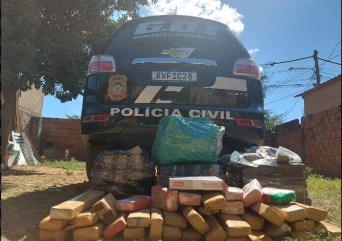 Polícia Civil apreende 81kg de maconha em Campo Grande Polícia Civil apreende 81kg de maconha em Campo Grande