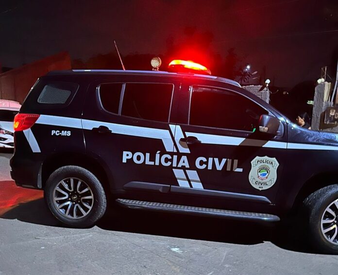 Polícia Civil prende homem que tenta roubar policiais à paisana Polícia Civil prende homem que tenta roubar policiais à paisana em Ponta Porã