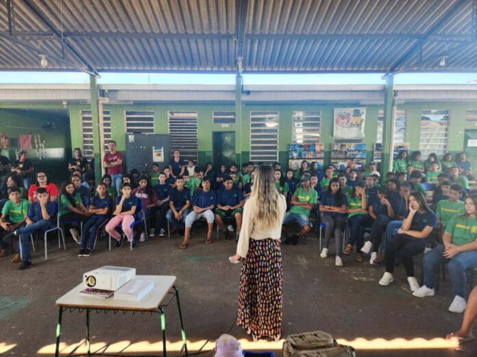 Polícia Civil realiza palestras sobre o “Maio Laranja” em Rio Negro