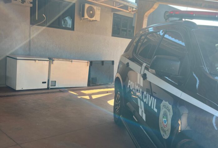Polícia Civil recupera 03 freezers furtados de conveniência, em menos Polícia Civil recupera 03 freezers furtados de conveniência, em menos de 4 dias após o registro em Vicentina