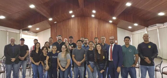 Delegacia Regional de Dourados recebe a visita da Coordenadoria de Delegacia Regional de Dourados recebe a visita da Coordenadoria de Atendimento Psicossocial e Espiritual da Polícia Civil