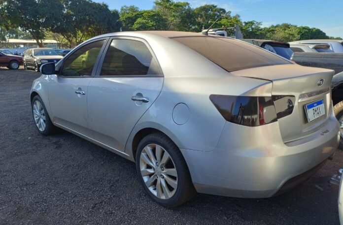Detran-MS inicia novo leilão com Honda CG 2023/24 e Kia Detran-MS inicia novo leilão com Honda CG 2023/24 e Kia Cerato em destaque