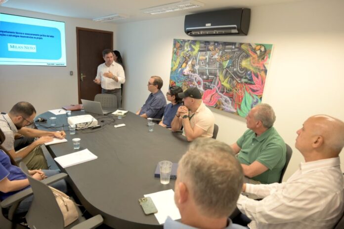 Detran-MS recebe estudo inédito que garante gestão mais eficiente de Detran-MS recebe estudo inédito que garante gestão mais eficiente de inspeção veicular no Estado