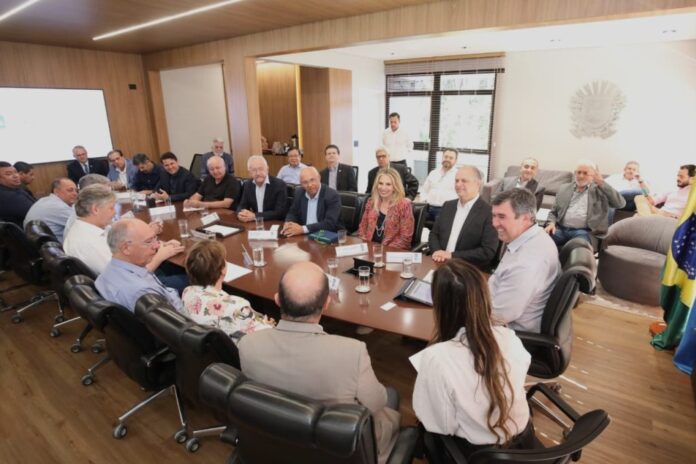 Nova ponte entre Mato Grosso do Sul e Paraná vai Nova ponte entre Mato Grosso do Sul e Paraná vai reduzir distância até o Porto de Paranaguá