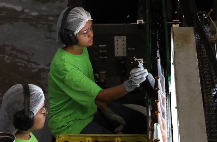 Mato Grosso do Sul tem 4.877 vagas de emprego em 35 municípios do Estado