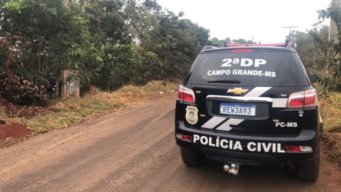 Polícia Civil desarticula grupo criminoso de funcionários que furtava mercadorias Polícia Civil desarticula grupo criminoso de funcionários que furtava mercadorias de empresa de transporte de Campo Grande