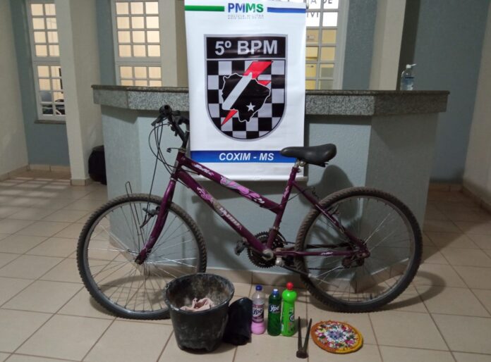 Polícia Militar prende homem por furto em Coxim Polícia Militar prende homem por furto em Coxim