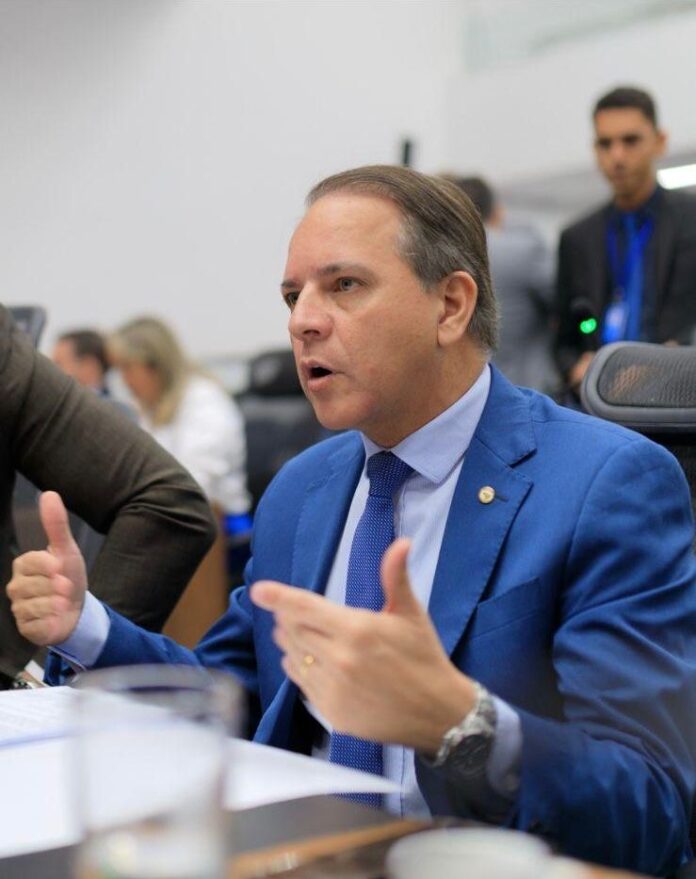 d9807392-6e21-47fc-b87d-527a813ebded