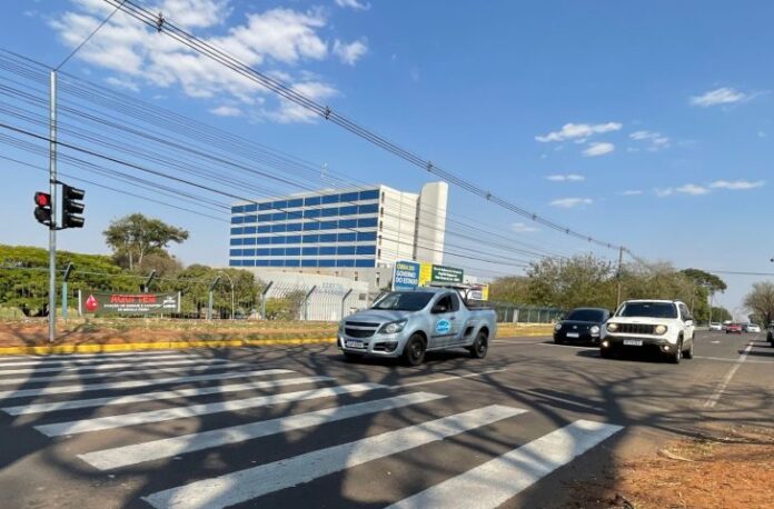 Blitz Educativa do Hemosul/HRMS visa engajar comunidade na doação de Blitz Educativa do Hemosul/HRMS visa engajar comunidade na doação de sangue