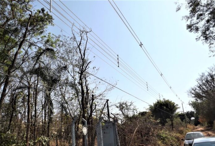 Fiscalização da AGEMS resulta em correção de problemas críticos na Fiscalização da AGEMS resulta em correção de problemas críticos na distribuição de energia na Chácara dos Poderes