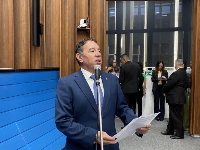 Gerson solicita manutenção na rede elétrica para aldeia Córrego do Gerson solicita manutenção na rede elétrica para aldeia Córrego do Meio em Sidrolândia