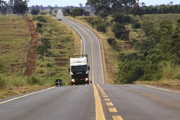 Governo abre consulta pública para contribuições da sociedade sobre concessão Governo abre consulta pública para contribuições da sociedade sobre concessão da Rota da Celulose