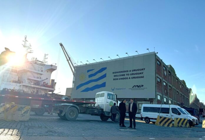 Hidrovia viabiliza exportação de minério, conecta MS ao Uruguai e Hidrovia viabiliza exportação de minério, conecta MS ao Uruguai e garante desenvolvimento regional