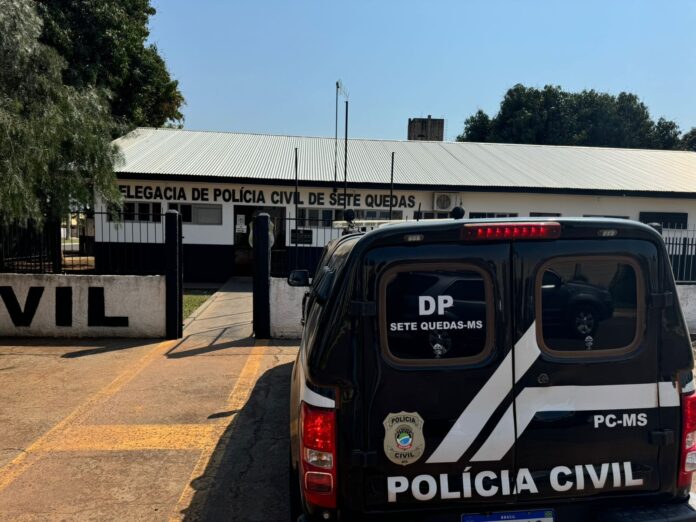 Homem é autuado em Sete Quedas após matar gato de estimação com espingarda de pressão.