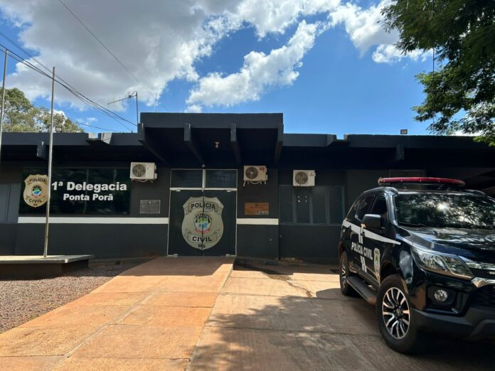 Polícia Civil prende, em Ponta Porã, foragido por tráfico de Polícia Civil prende, em Ponta Porã, foragido por tráfico de drogas, que usava documento falso