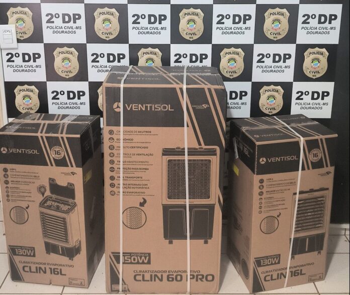 Polícia Civil prende três pessoas por furto e receptação em Polícia Civil prende três pessoas por furto e receptação em Dourados e recupera os bens subtraídos