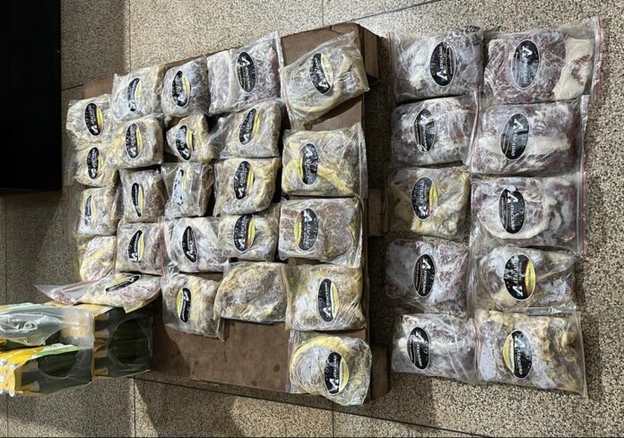 Polícia Civil realiza operação em Deodápolis e apreende bebidas, alimentos Polícia Civil realiza operação em Deodápolis e apreende bebidas, alimentos e demais objetos impróprios para o consumo