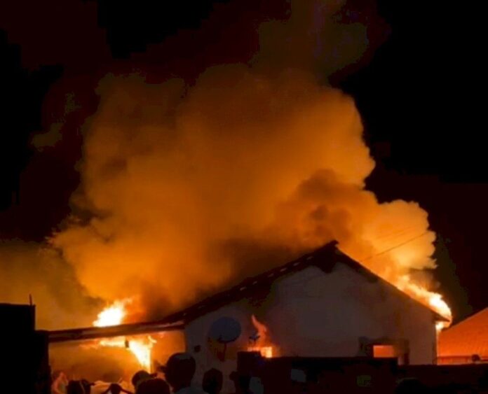 0bda8c54-3334-4c3d-8b70-cb7768206cbf